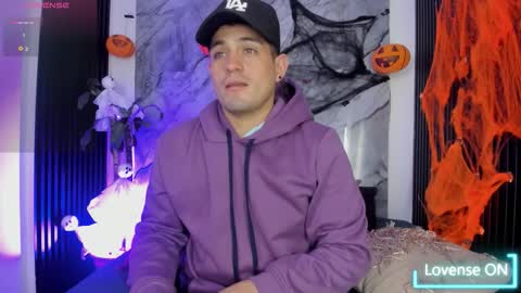 William Steel online show from October 18, 2025, 4:15 am