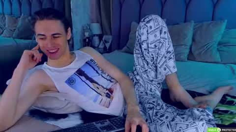 William online show from October 15, 2025, 3:17 am