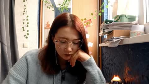 Phoebe online show from March 4, 2026, 8:09 am