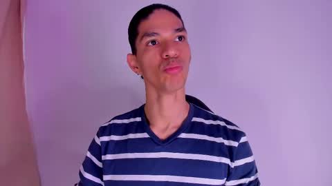 willy_veins online show from February 25, 2025, 12:03 pm