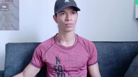 Snapshot of willy_veins chatting on July 31, 2026, 3:33 pm willy_veins online show from July 31, 2026, 3:33 pm