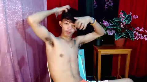 Snapshot of win_boy chatting on July 14, 2026, 8:30 am win_boy online show from July 14, 2026, 8:30 am
