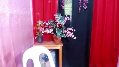 Snapshot of win_boy chatting on August 6, 2026, 5:31 am win_boy online show from August 6, 2026, 5:31 am