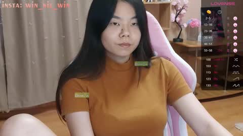 Winnie online show from September 15, 2025, 3:28 am