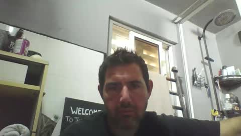 windowpane online show from October 18, 2025, 11:33 am