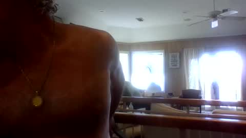 Snapshot of winedog2020 chatting on May 13, 2026, 11:11 pm Gundja Man online show from May 13, 2026, 11:11 pm