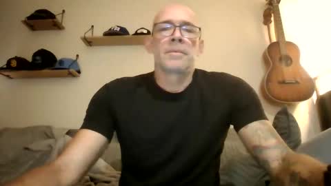 wingnutt765733 online show from November 18, 2025, 6:18 am