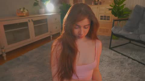 Snapshot of winnieriedesel chatting on May 8, 2026, 3:23 am Lillian online show from May 8, 2026, 3:23 am