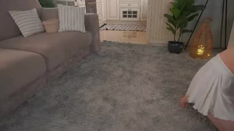 Snapshot of winnieriedesel chatting on June 22, 2026, 3:08 am Lillian online show from June 22, 2026, 3:08 am