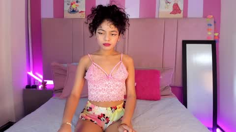 Snapshot of winnifer_gonzalez chatting on December 10, 2024, 6:01 am Winnifer Gonzalez online show from December 10, 2024, 6:01 am