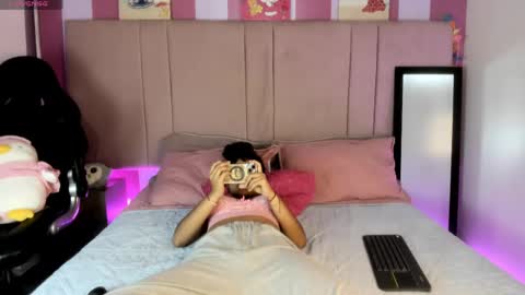 Snapshot of winnifer_gonzalez chatting on March 6, 2025, 7:25 am Winnifer Gonzalez online show from March 6, 2025, 7:25 am