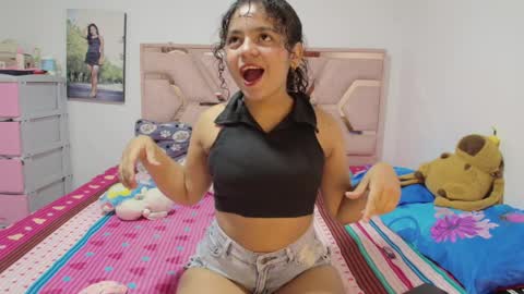  Winnifer Gonzalez  online show from April 1, 2026, 3:18 am