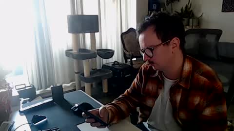 cream36 online show from February 17, 2025, 8:19 am