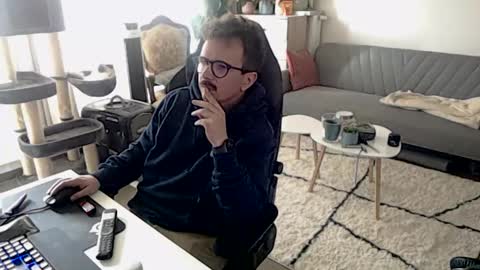 cream36 online show from October 14, 2025, 12:28 pm