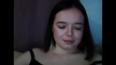 Emma  online show from February 6, 2025, 12:59 pm