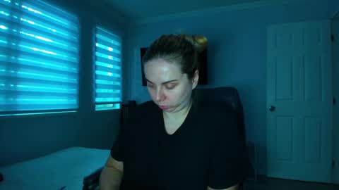 Winter Miracle online show from September 30, 2025, 9:53 pm