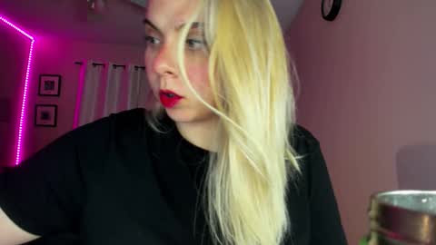 Winter Miracle online show from October 26, 2025, 2:28 am