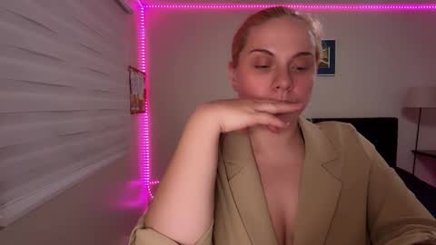 Winter Miracle online show from December 17, 2025, 7:03 am