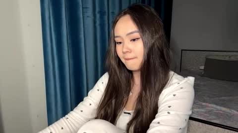 Snapshot of winterluchini chatting on March 30, 2026, 2:18 pm Amina online show from March 30, 2026, 2:18 pm