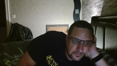 Dirty online show from September 11, 2025, 7:47 pm