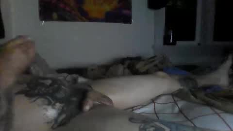 Snapshot of wisconsinhippie chatting on June 5, 2026, 3:02 am Hippieinwis online show from June 5, 2026, 3:02 am