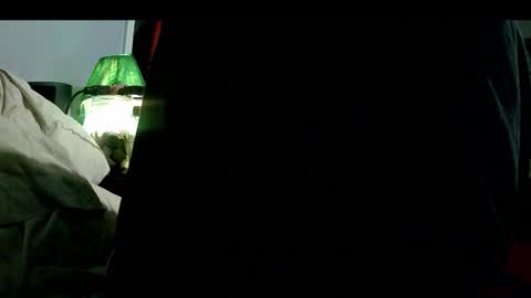 wisheyeknew2 online show from October 31, 2025, 7:31 am