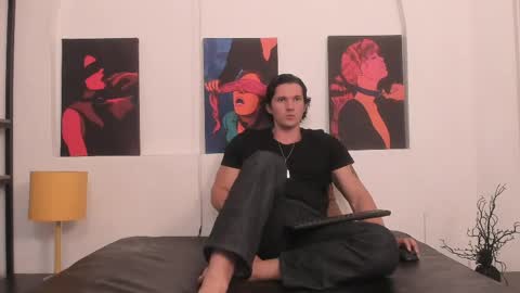 Snapshot of wiston_cox chatting on May 19, 2026, 2:12 pm Wiston online show from May 19, 2026, 2:12 pm