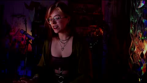 Goddess of two strapons  - Mr. long Don Mr. Pinky online show from December 3, 2024, 8:06 pm