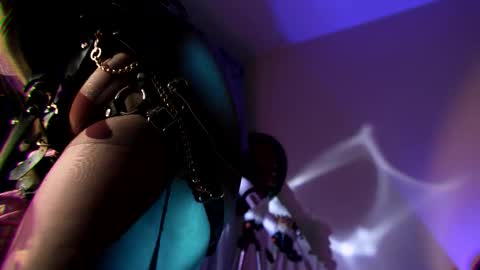 Goddess of two strapons  - Mr. long Don Mr. Pinky online show from November 24, 2025, 7:57 pm