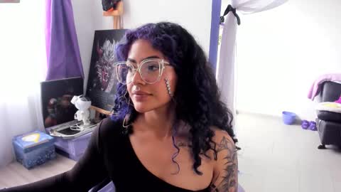 Snapshot of witchofhearts chatting on September 9, 2025, 8:08 pm Luna Violeta A r t i s t online show from September 9, 2025, 8:08 pm