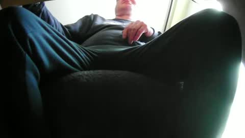 wixer1970 online show from February 13, 2025, 11:28 am