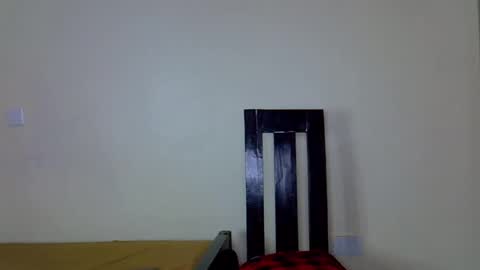 girlie o online show from January 16, 2025, 4:07 pm