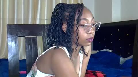 girlie o online show from March 2, 2025, 1:16 pm