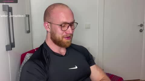 Wlademar online show from February 21, 2025, 6:04 pm