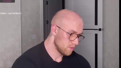 Wlademar online show from November 2, 2025, 11:40 pm