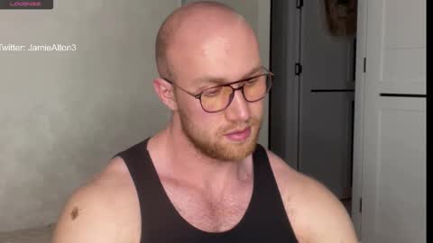 Wlademar online show from November 5, 2025, 8:42 pm