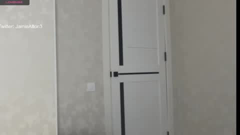 Wlademar online show from November 30, 2025, 5:33 am