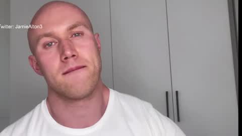 Wlademar online show from April 21, 2026, 5:03 am