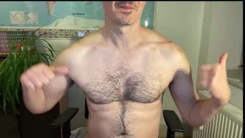 Wladsexy88 online show from November 4, 2025, 4:39 pm