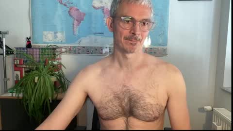 Wladsexy88 online show from April 22, 2026, 7:55 am