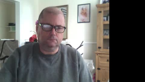 wobble444 online show from October 1, 2025, 9:48 am