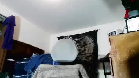 wolfman79 online show from September 22, 2025, 10:28 am