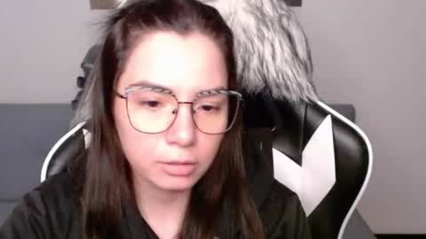 Alex online show from November 14, 2025, 3:05 am