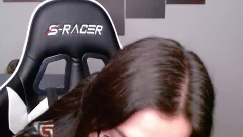 Alex online show from April 21, 2026, 2:51 am