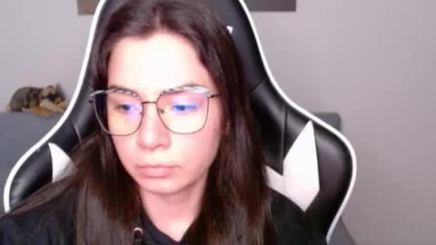 Alex online show from April 22, 2026, 2:14 am