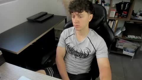 Snapshot of wolker_allan chatting on December 19, 2025, 5:09 pm wolker_allan online show from December 19, 2025, 5:09 pm