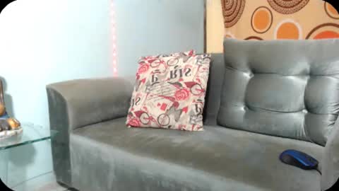 SHENIEL RODRIGUEZ online show from December 3, 2024, 10:39 am