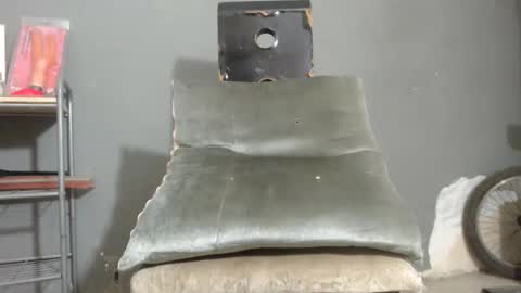 SHENIEL RODRIGUEZ online show from October 16, 2025, 12:44 am