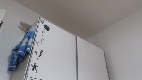 Wondergirl online show from September 18, 2025, 8:16 am