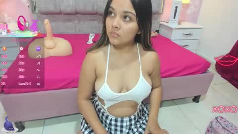 Snapshot of wonderkloe_ chatting on September 18, 2025, 8:00 pm wonderkloe_ online show from September 18, 2025, 8:00 pm